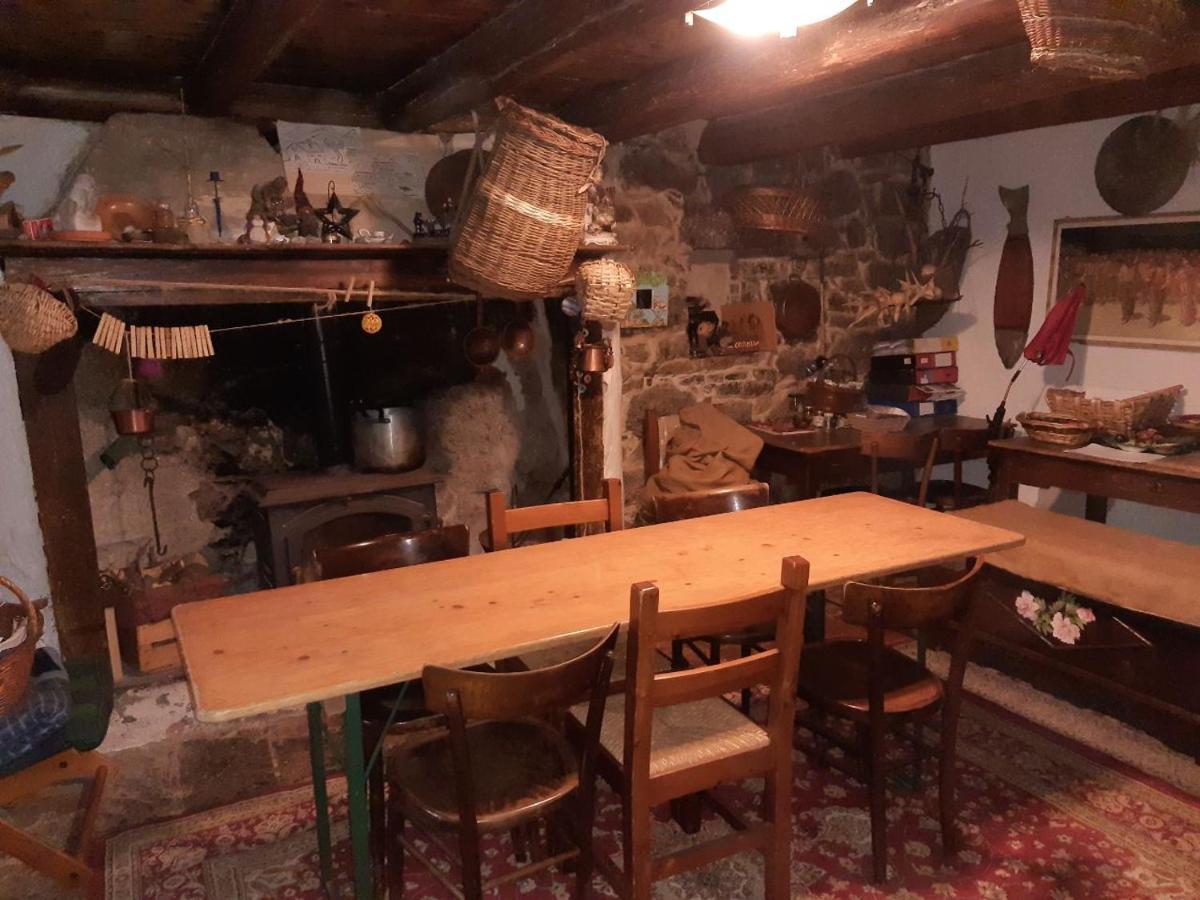 Agriturismo Cascina Gervasoni San Giovanni Bianco Buitenkant foto